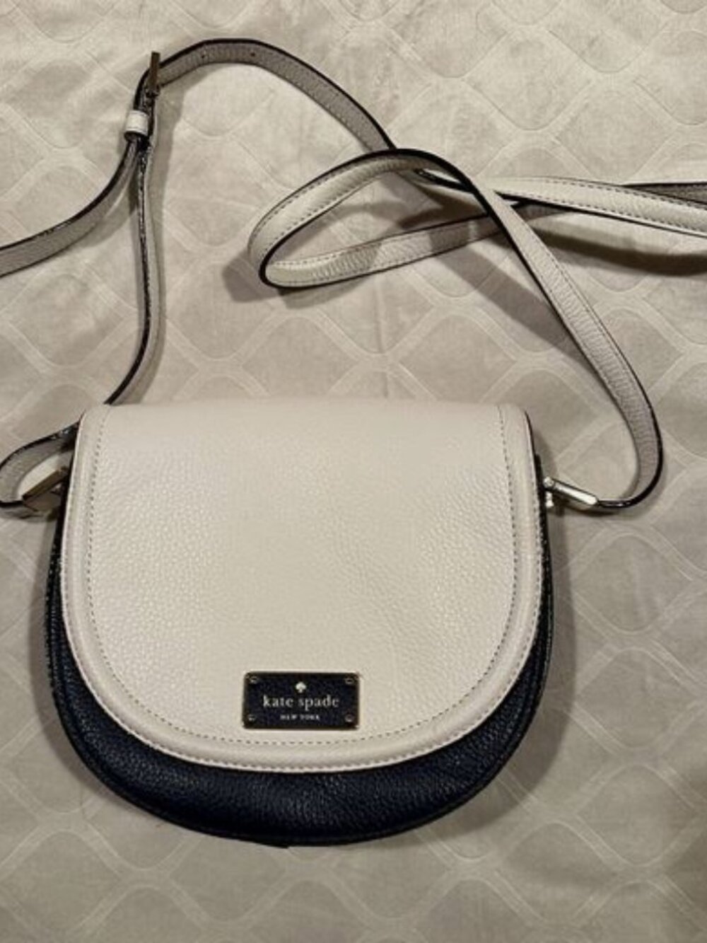 Kate Spade Oliver Street Leather Crossbody Saddle Bag White Navy Blue